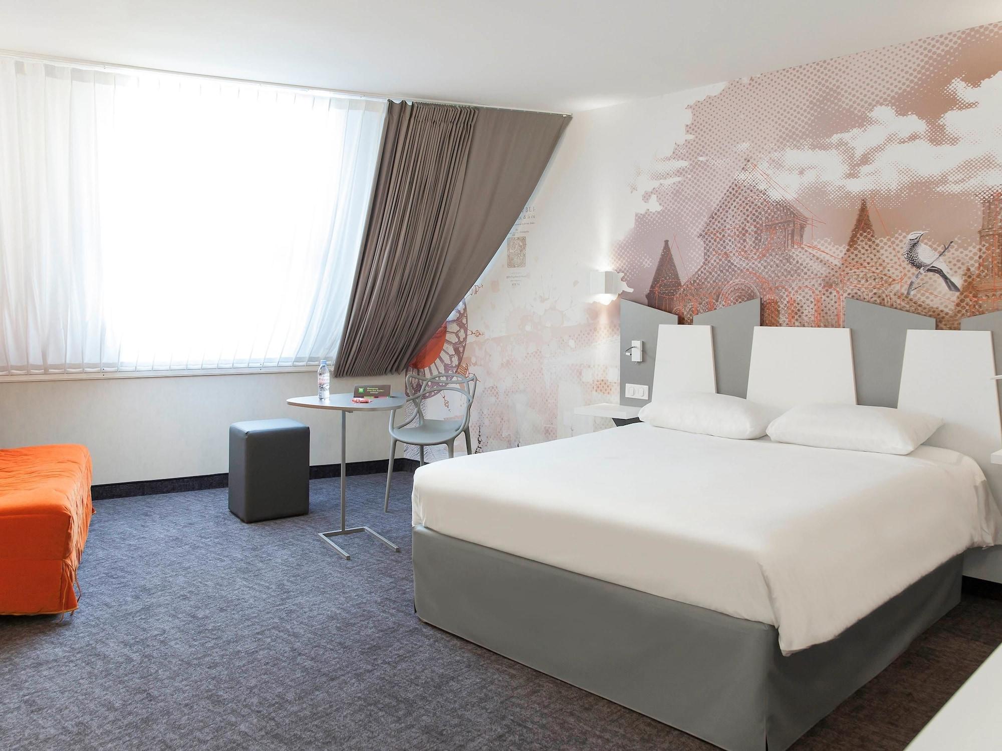 Ibis Styles Poitiers Centre Hotel Exterior photo