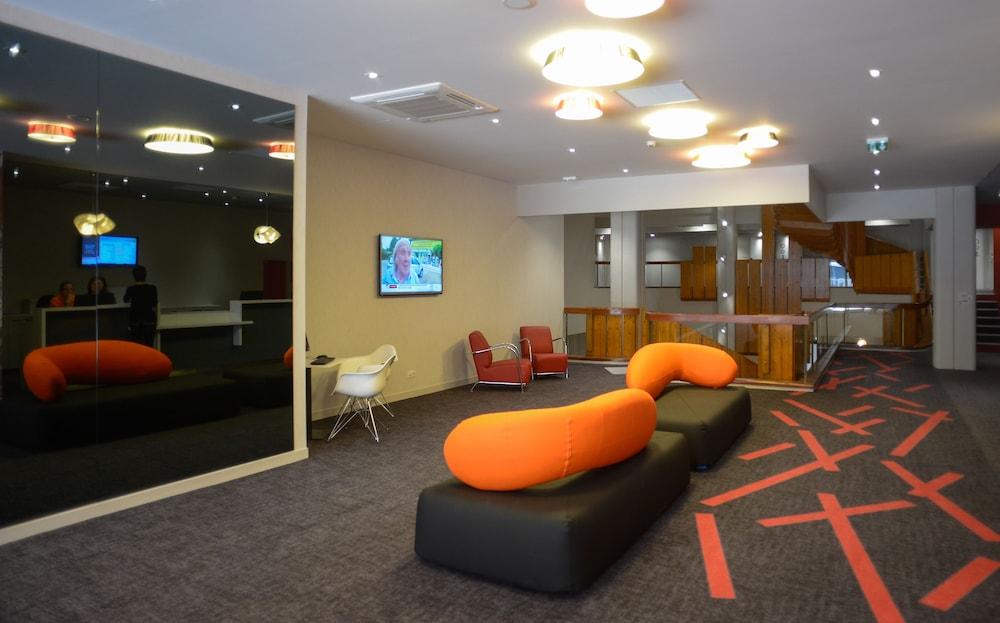 Ibis Styles Poitiers Centre Hotel Exterior photo