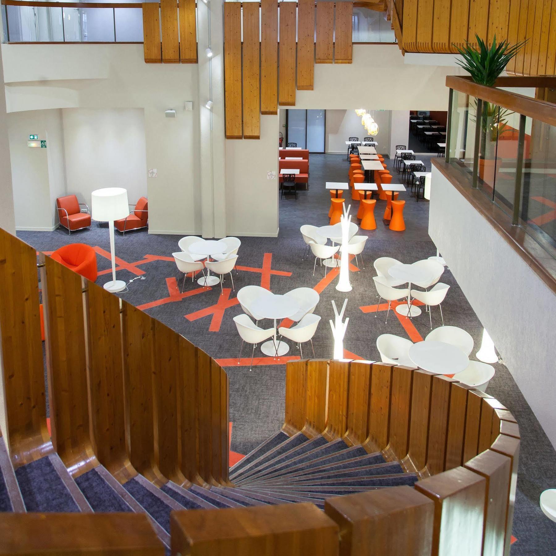 Ibis Styles Poitiers Centre Hotel Exterior photo